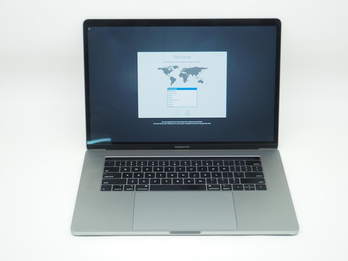 APPLE MACBOOK PRO 15