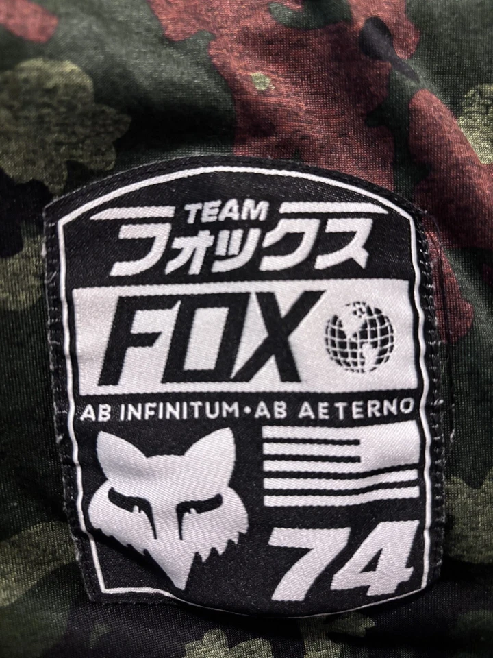 Camiseta deportiva para hombre Fox Racing Indicator manga corta gris verde camuflaje bolsillo con cremallera XL Foto 3 de 4