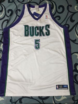 み*り様 Reebok Bucks NBAチームジャージ　M Milwaukee Bucks Tim Thomas #5 Basketball-NBA Reebok Jersey Size60