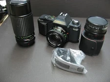 Canon T50 camera & 50mm 1.8 lens & 75-200mm & 2x conveter no squeal Mint Minus