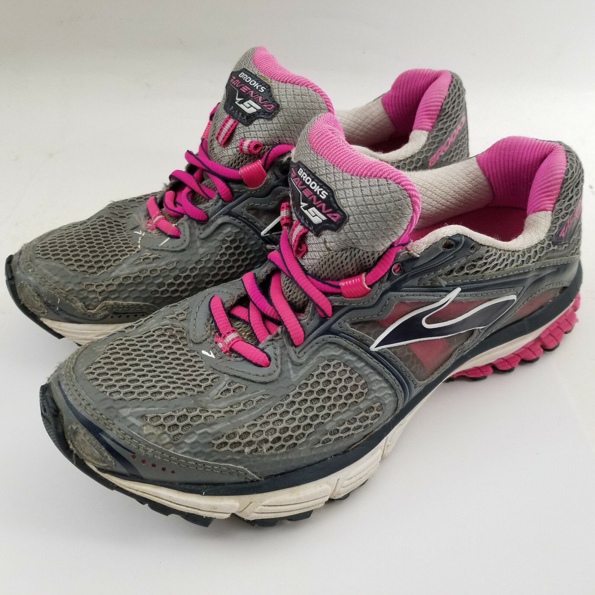 Brooks Ravenna Womens Size Running Shoes 1201491B672 Gray Pink