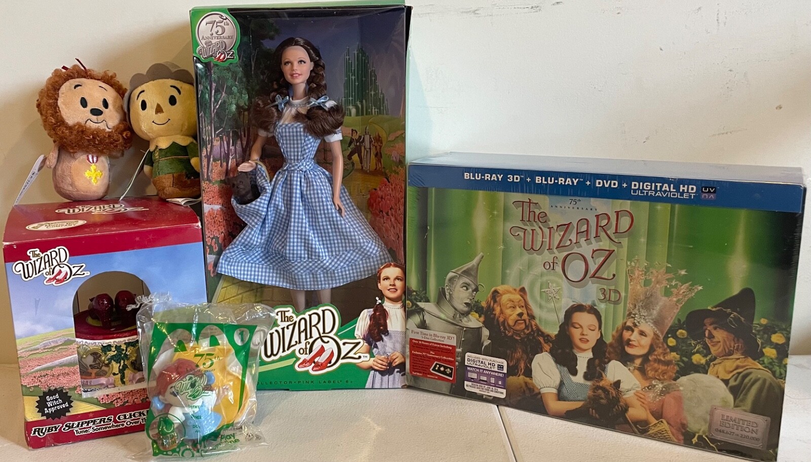 The Wizard of Oz 75th anniversary Dorthy Wizard of Oz  Collection  New in box