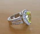 Pear Cut Peridot & CZ Vintage Sterling Silver - 8.5g - Ring  size 6.75