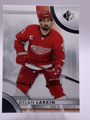 2023-24 Upper Deck SP Hockey Dylan Larkin #90 Detroit Red Wings Card