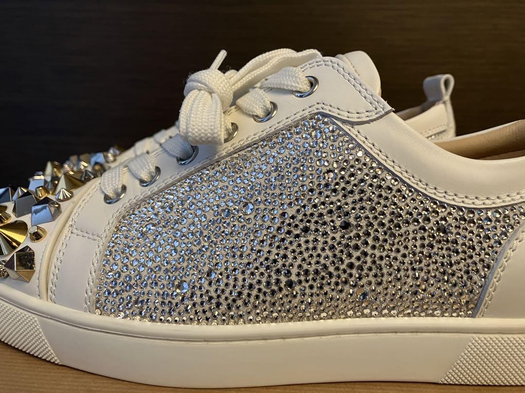 Louboutin スニーカー 40/25 スタッズ スワロフスキー ホワイト Louboutin スニーカー 40/25 スタッズ スワロフスキー ホワイト