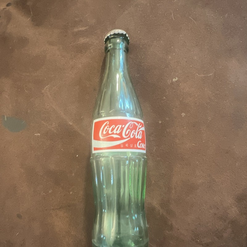 Coca-Cola Korean Label Green Glass Soda Bottle Advertising Collectible