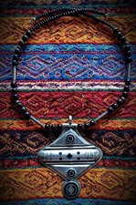 collana etnica stile tuareg in argento con perle in vetro
