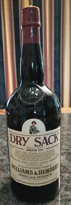 Dry Sack Medium Dry Williams &Humbert Jerez and London  1 Liter Flasche