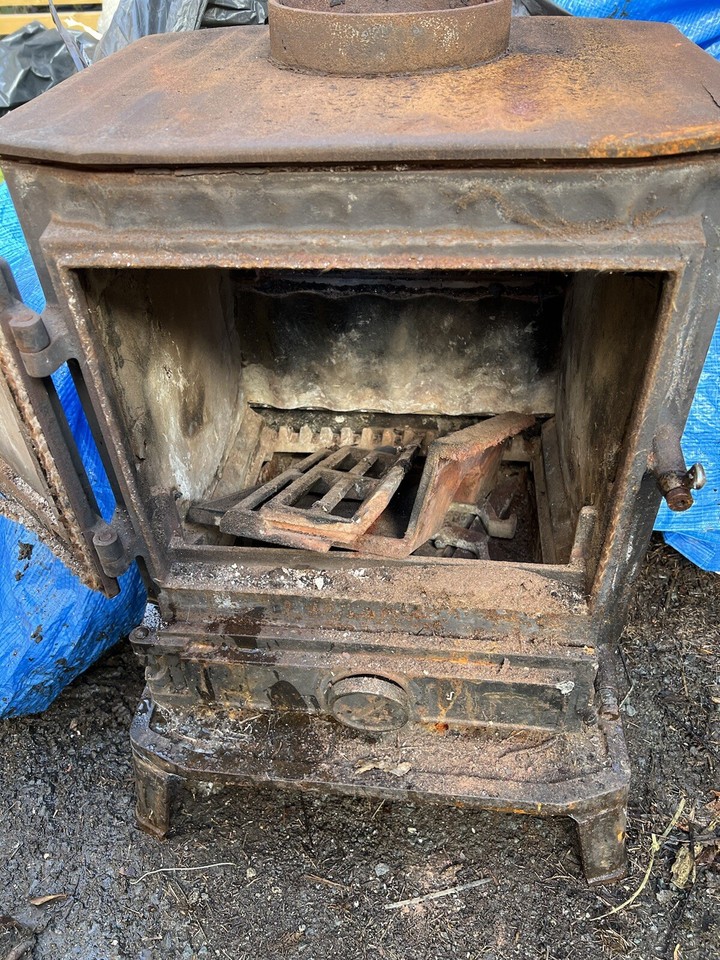 AGA Much Wenlock wood burner wood burning stove multifuel fire with