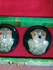 Coffret de deux Boules de méditation chinoises en cloisonné