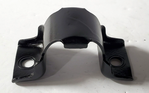 GM Stabilizer Bar Bracket General Motors Quantity 1 - Picture 2 of 6