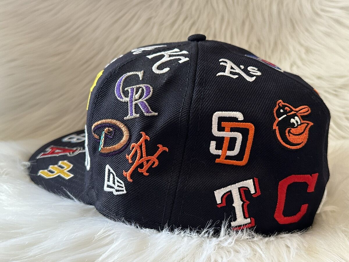 Supreme x MLB x New Era - Box Logo - Size 7 5/8 - Navy Cap Supreme x MLB x New Era - Box Logo - Size 7 5/8 - Navy Cap