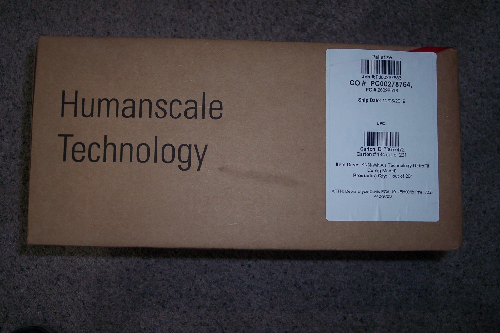 New In Box Humanscale M/Connect 2