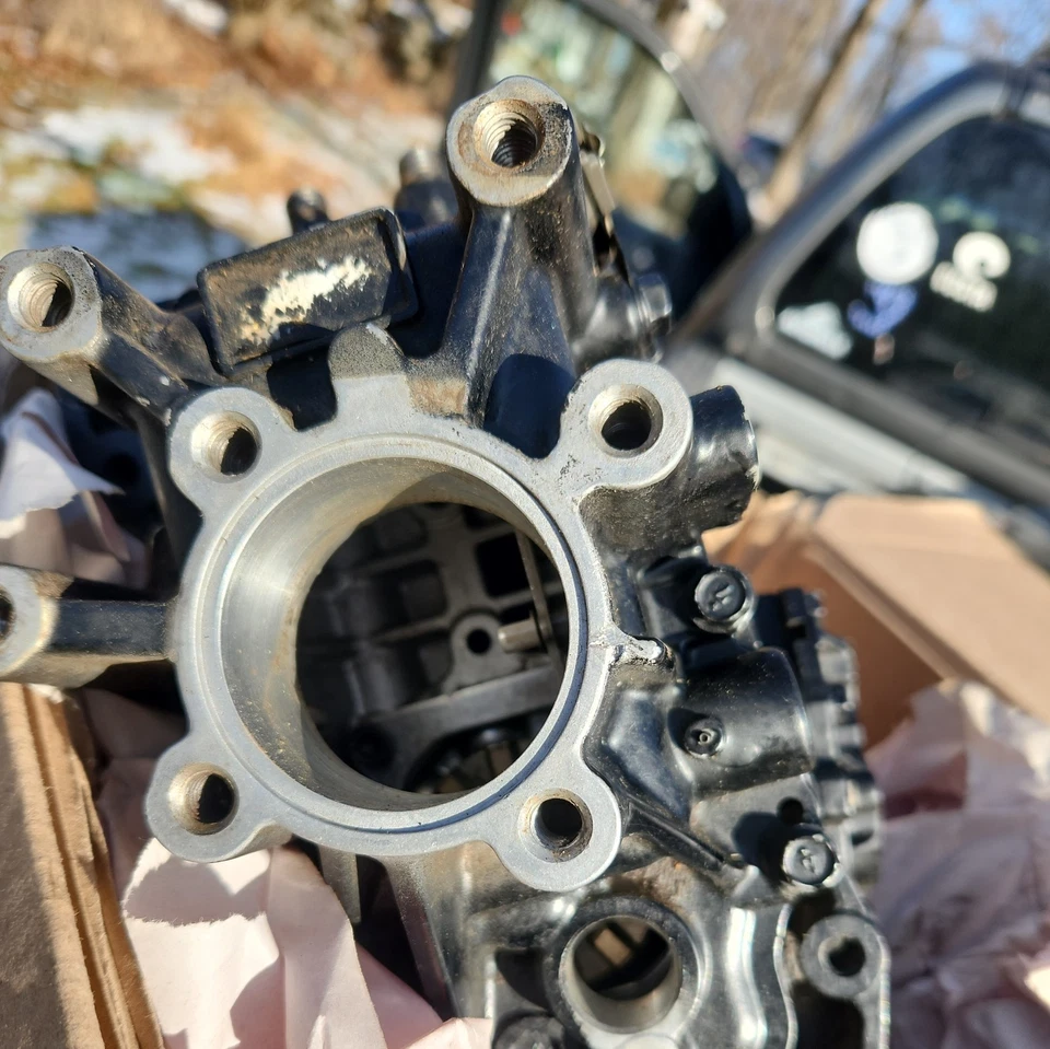 Bomba de inyección de motor Yanmar 4TNV98T 20100916 usada buena  Foto 4 de 4