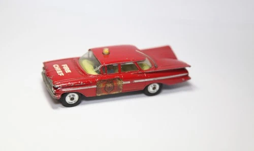 Corgi 439 Chevrolet Impala Fire Chief - Good Vintage Original Model 1960s