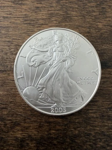 2005 $1 American Silver Eagle 1 oz Brilliant Uncirculated