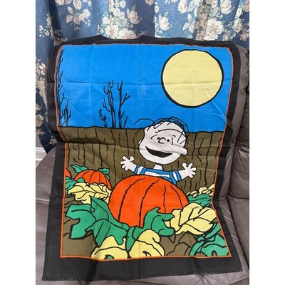 Vintage Peanuts Linus Great Pumpkin Tapestry Wall Hanging Banner 28.5'' by 41.5''