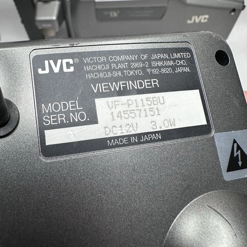 JVC GY-DV550U MiniDV Camcorder Body Only - Untested For Parts AS IS BROKEN - Image 3 of 4