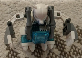 Pre-owned Lego Legends of Chima set #70232 + Polybag set #30256 (no box)