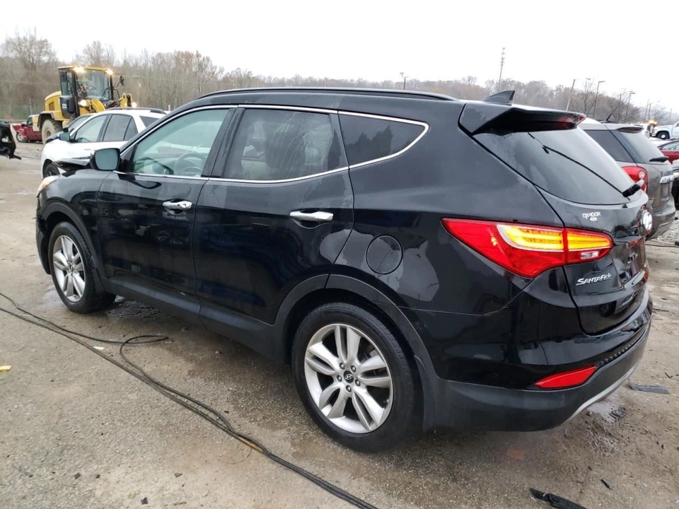 2015 Hyundai Santa Fe conjunto de bomba de combustível 2.0L turbo usado 111K milhas 3509166 - Imagem 2 de 4