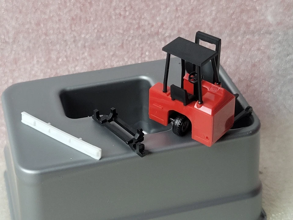 Mitnahmestapler Heckstapler für Auflieger usw. + Stossstange  aus 053860 - Bild 3 von 4