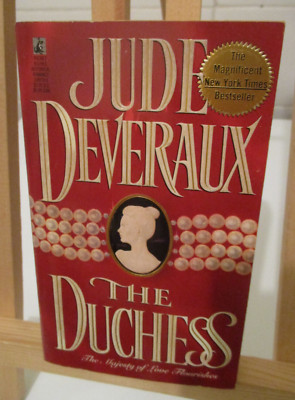 The Duchess by Jude Deveraux. Pocket Books Paperback 1st Printing. 1992