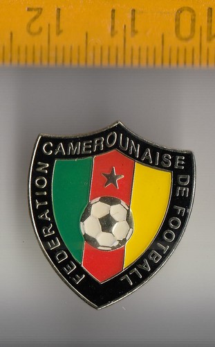 2010 FIFA WORLD CUP South Africa pin badge Football Soccer Association - Picture 8 of 35
