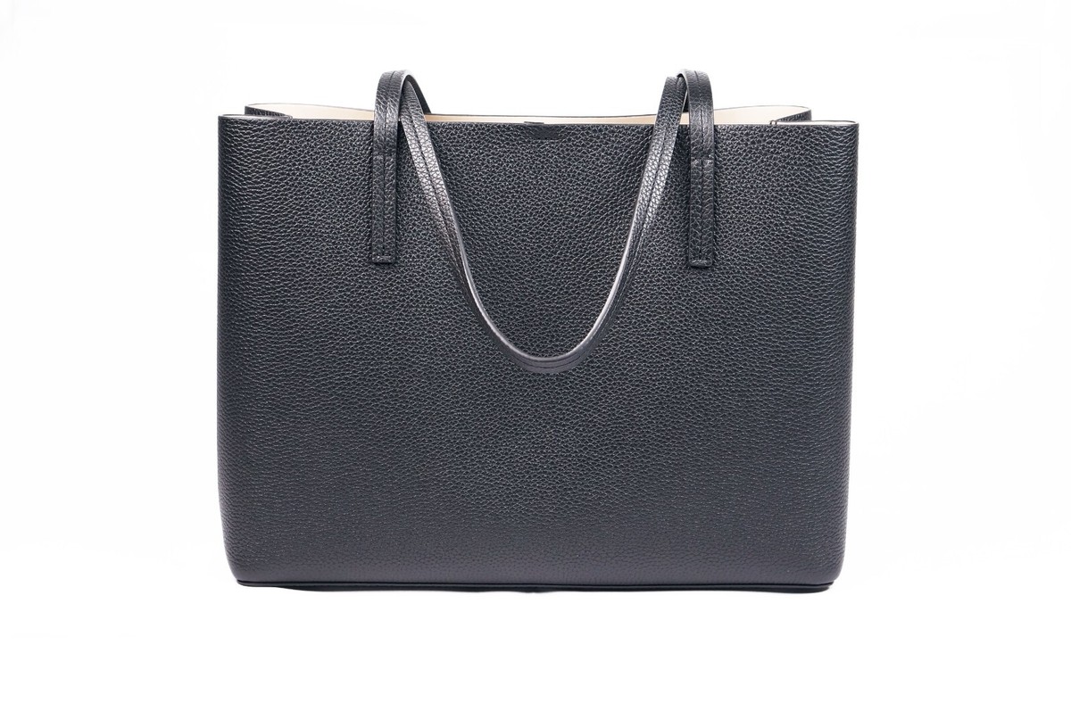 New Tory Burch BLAKE Black Pebbled Leather Medium Center Zip New Tory Burch BLAKE Black Pebbled Leather Medium Center Zip