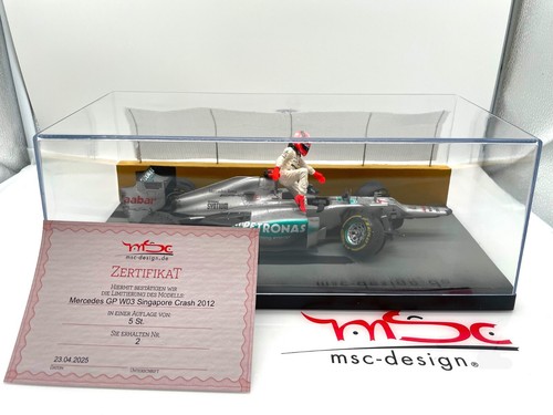 1:18 Schumacher Mercedes GP W03 Singapore Crash, limitiert, mit Zertifikat - Bild 11 von 15