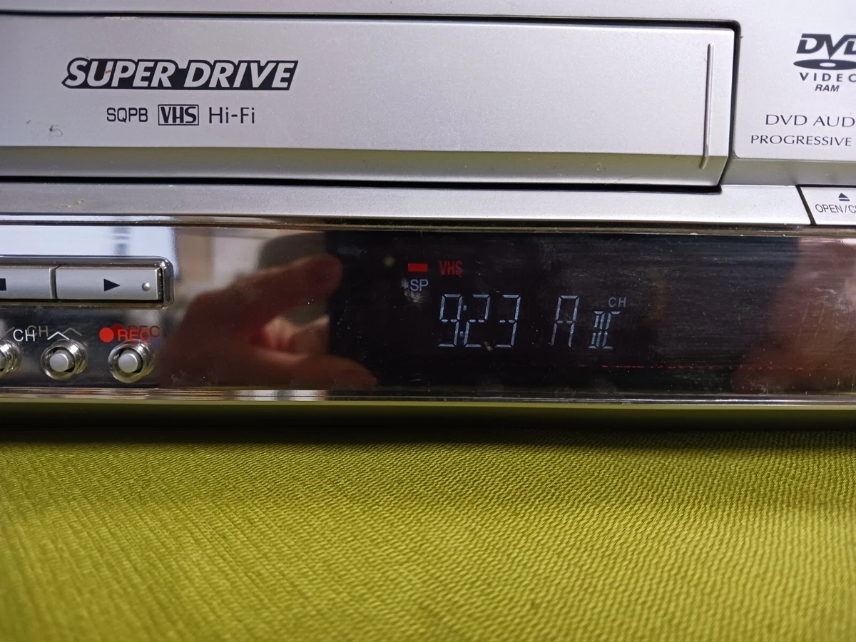 Panasonic DMRE75V VCR DVD Recorder/Burner Combo VHS to Disc No