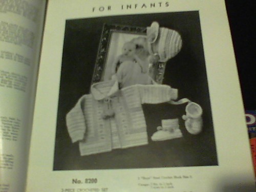 Columbia Minerva Beehive Yarns Manual for Knitting and Crochet Book 730 - 第 3/11 張圖片