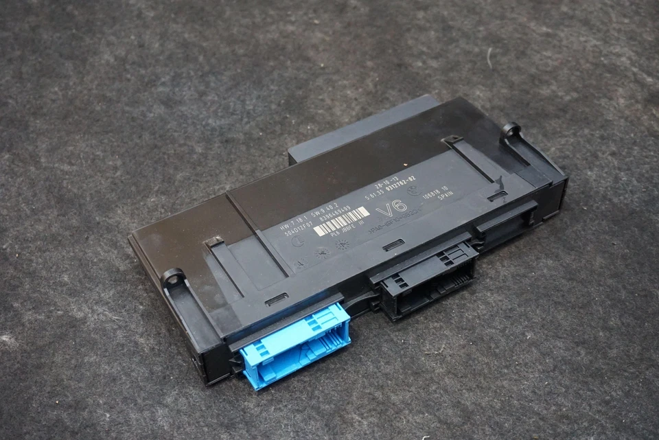 Unidad de módulo de control de potencia de caja de conexiones principal OEM 61359393666 BMW 760i F02 2010-14 Foto 3 de 4