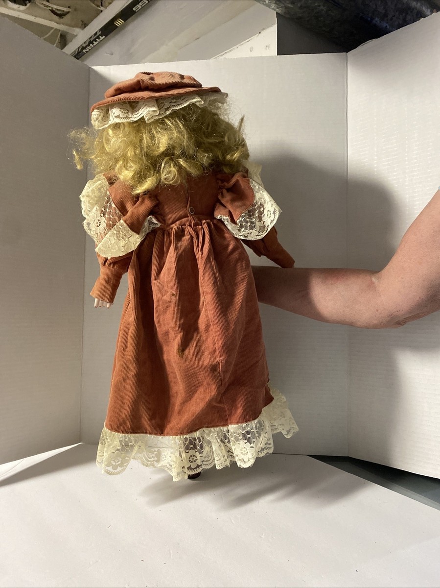 22 Inch Vintage Porcelain Doll With Cloth Body | eBay