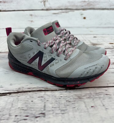 New Balance Womens Fuelcore Nitrel Gray Trail Running Shoes Sneakers 8.5 Hiking