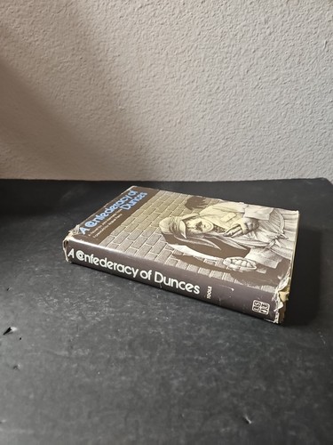 A Confederacy of Dunces by Toole, John Kennedy SEVENTH Printing 1981 - Picture 2 of 5