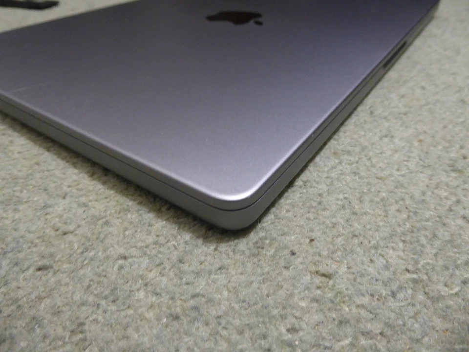 Apple MacBook Pro 14" M1 Pro · 16GB · 1TB, photo 3 of 5