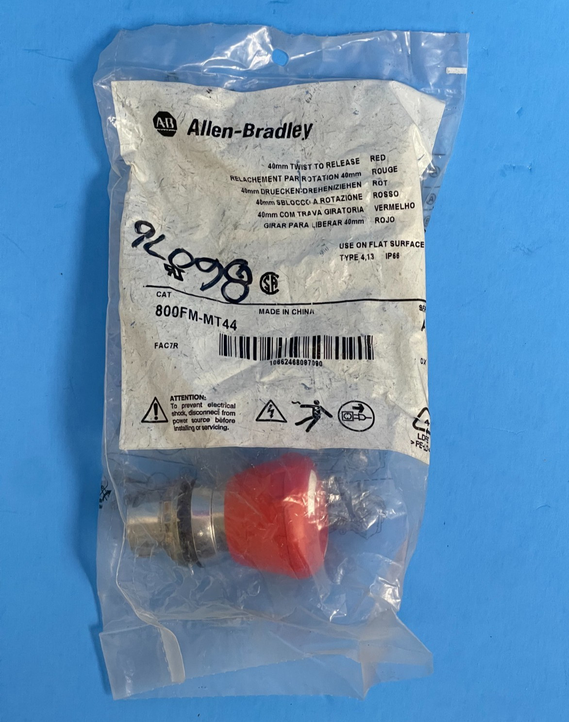 NEW Allen Bradley 800FM-MT44 40mm Red Mushroom Twist-to-Release EStop Operator