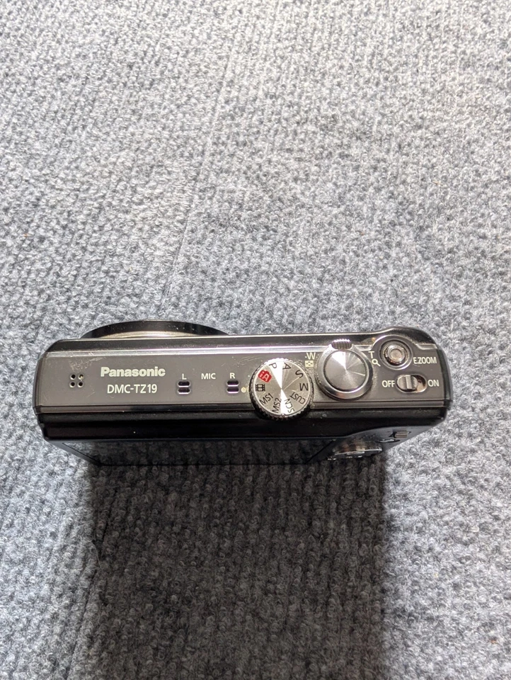 Panasonic LUMIX DMC-TZ19 14.1MP Digital Camera - Black working, photo 3 of 5