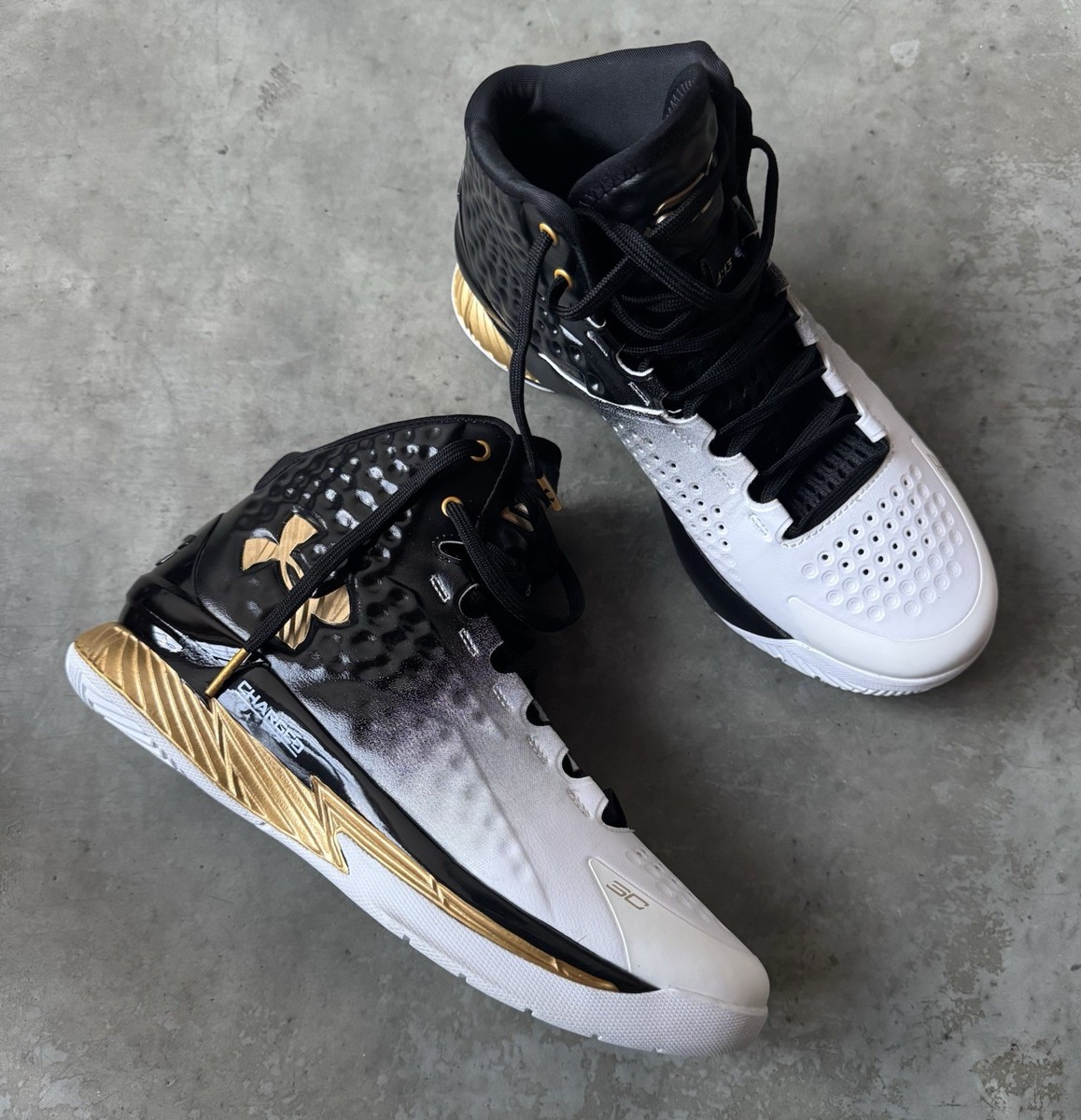 Under Armour Curry 1 MVP 2022 Basketball Shoes Mens 8 Black White