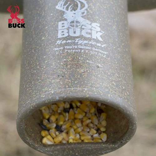 Boss Buck BB-1.8 Podajnik do gier myśliwskich z czterema 8-calowymi portami paszowymi - Zdjęcie 4 z 6