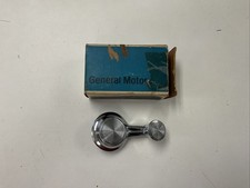 NOS GM 1963-67 C2 Corvette Vent Window Crank Candle 5719481 w1