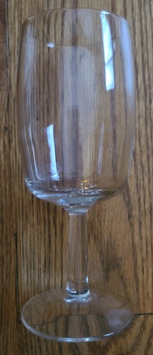 Clear Glass Wine Goblet Glass 10 Oz Stemware - Picture 1 of 5