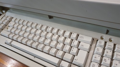 RARE Videoscrittura OLIVETTI ETV 2700 Mario Bellini Design - Afbeelding 2 van 5