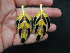 Vintage Contemporary Feather Golden Black Enamel Pierced Dangle Earrings