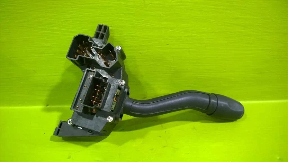 00 01 02 03 04 E150 E250 E350 FARO INTERMITENTE COLUMNA INTERRUPTOR OEM 3567-3 Foto 2 de 2