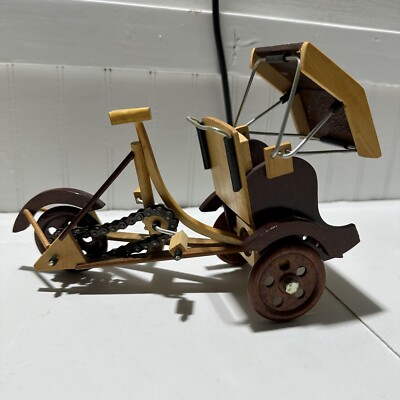Wood Tuk Tuk Thai Taxi Tricycle Handicraft Souvenir Model Gift Toys Collectible
