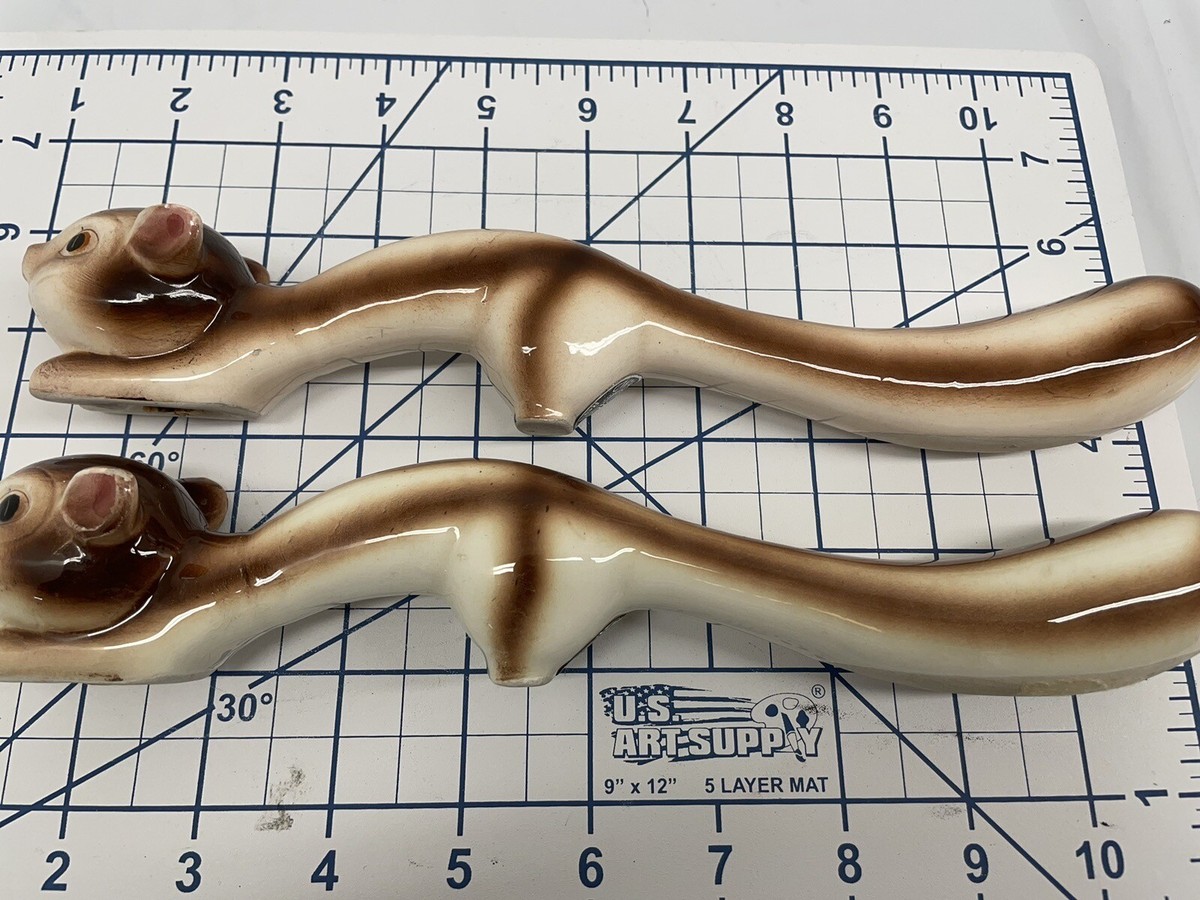 VTG Wales Japan chipmunk salt & pepper shakers vintage long VTG Wales Japan chipmunk salt & pepper shakers vintage long
