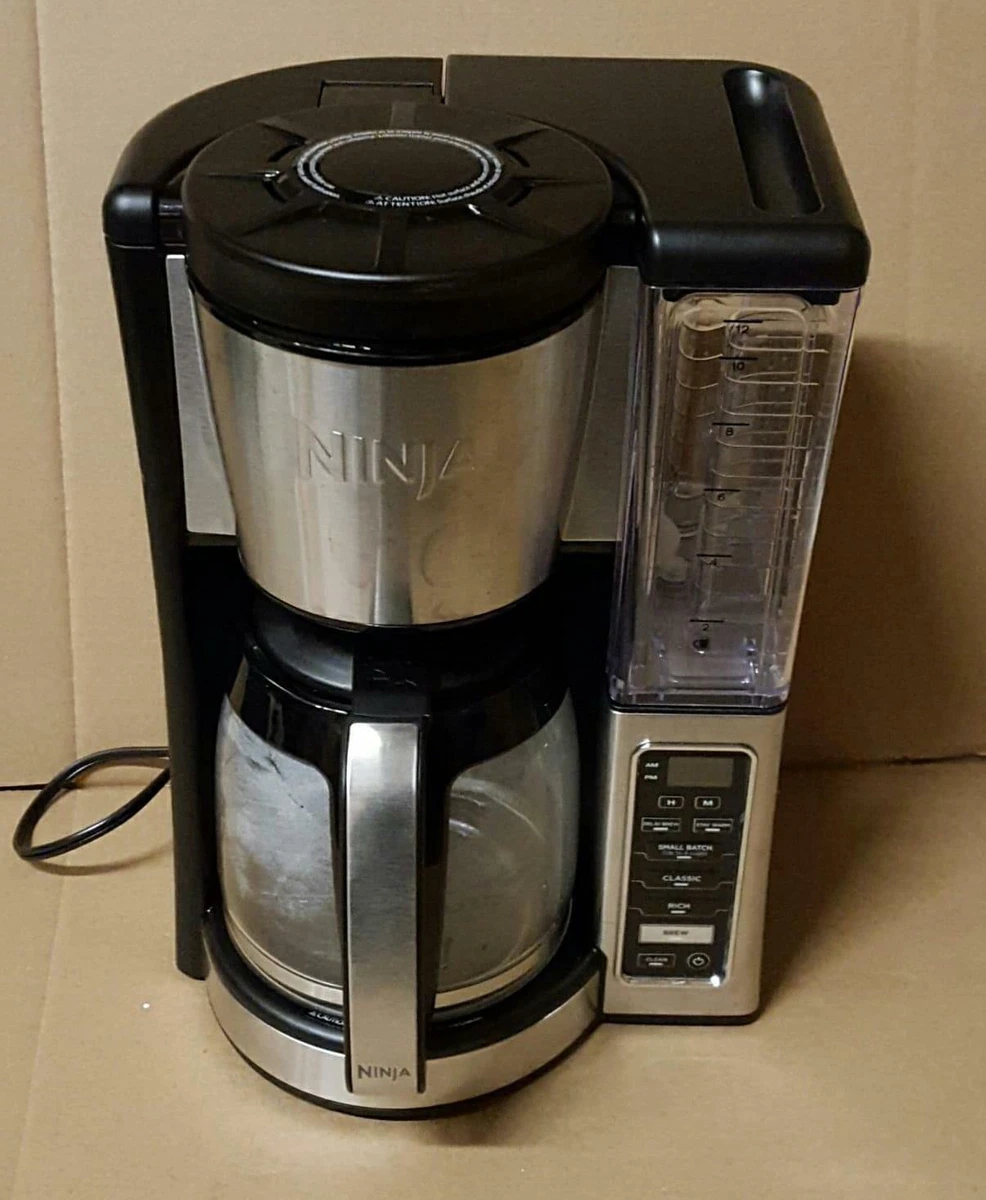  Ninja CE251 12-Cup Programmable Coffee Brewer with