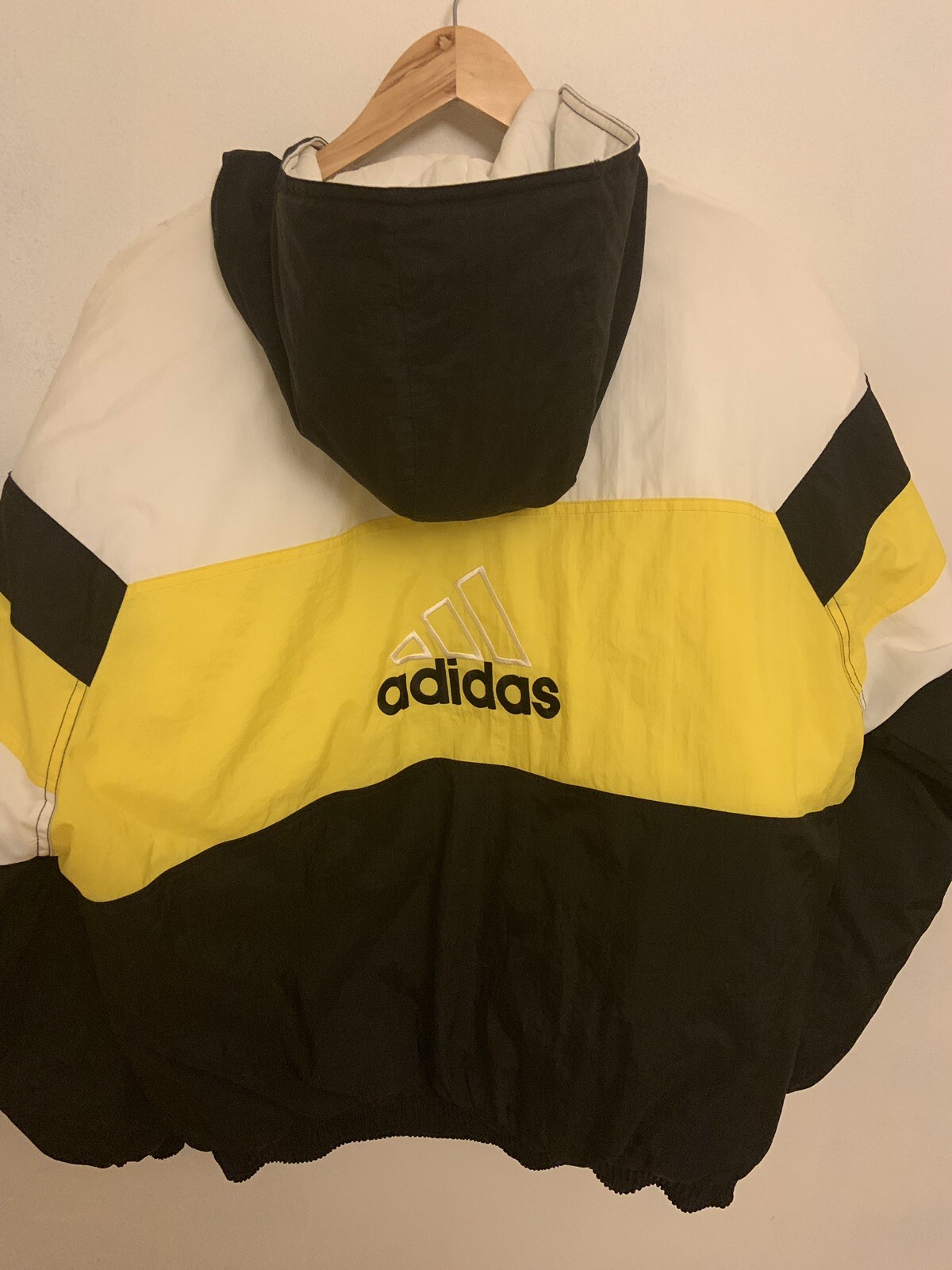 adidas yellow puffer