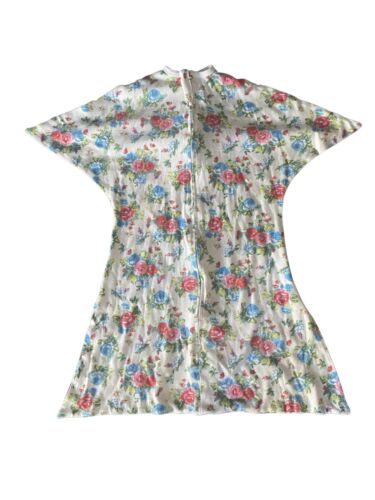 Zipadee Zip MEDIUM 6-12 Month Roses Floral Transition Blanket Wearable